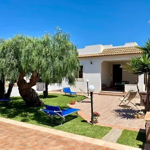 Casa vacanze Climatizzata A Due Passi Dal Mare, Santa Maria del Focallo